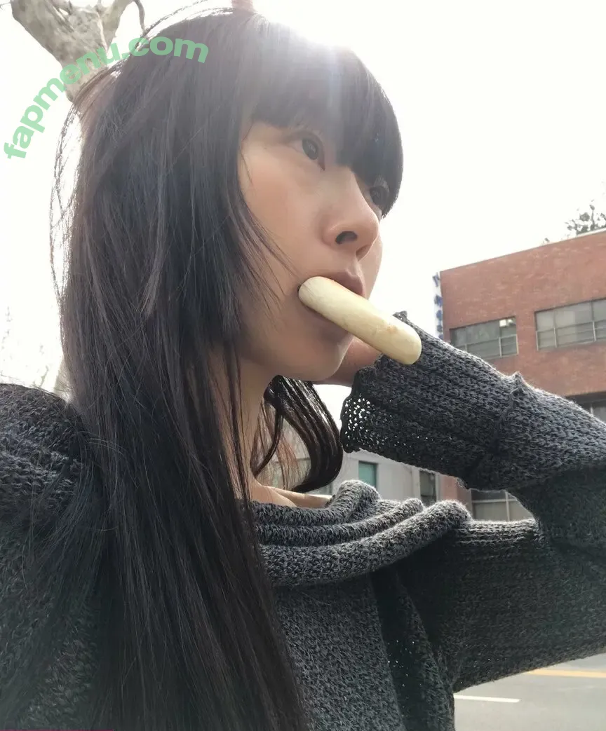 sooooorok nude photo #0016 (Lee Soomin)