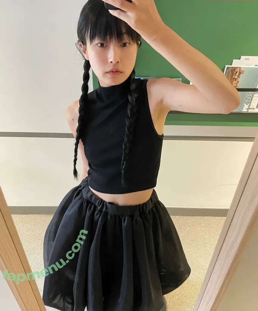 sooooorok nude photo #0073 (Lee Soomin)