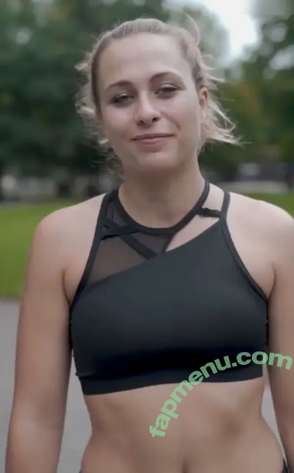Sophia Flörsch nude photo #0054 (SophiaFloersch)