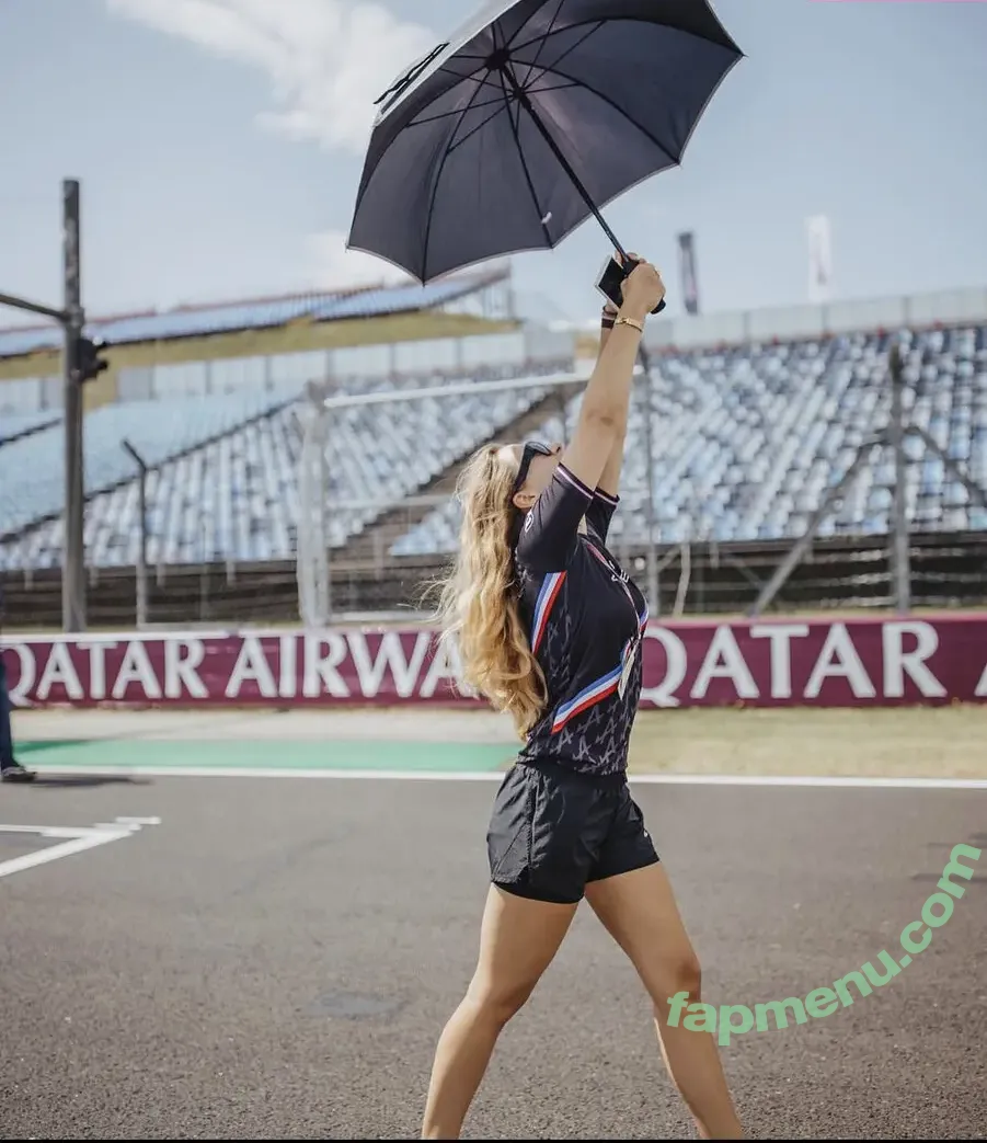Sophia Flörsch nude photo #0064 (SophiaFloersch)