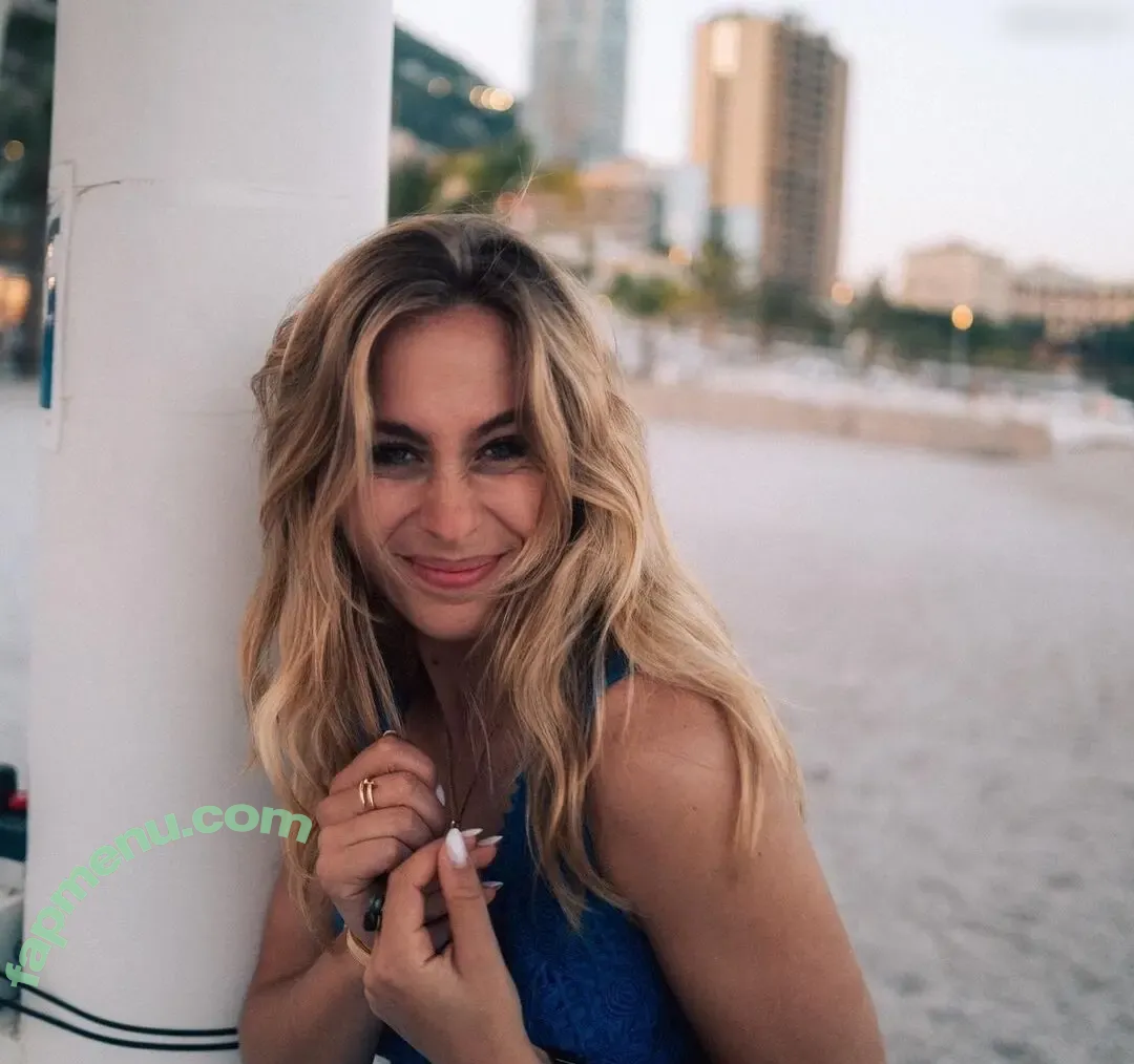 Sophia Flörsch nude photo #0074 (SophiaFloersch)