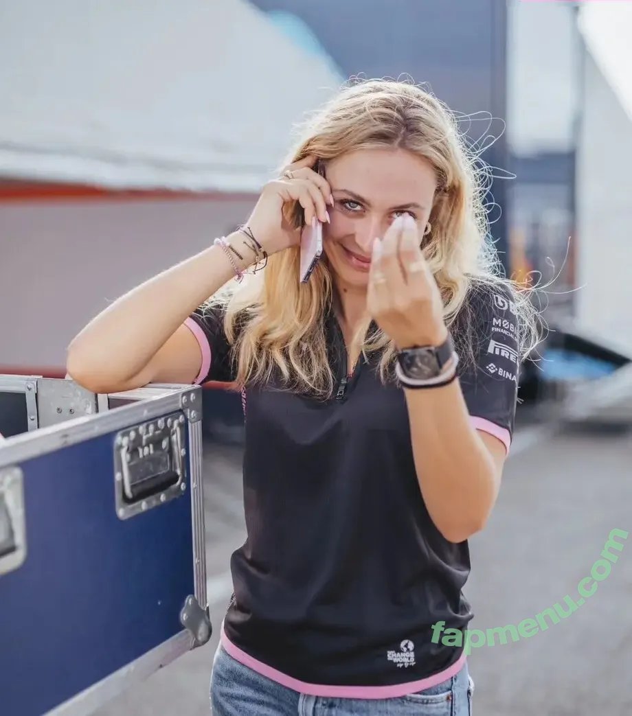 Sophia Flörsch nude photo #0112 (SophiaFloersch)