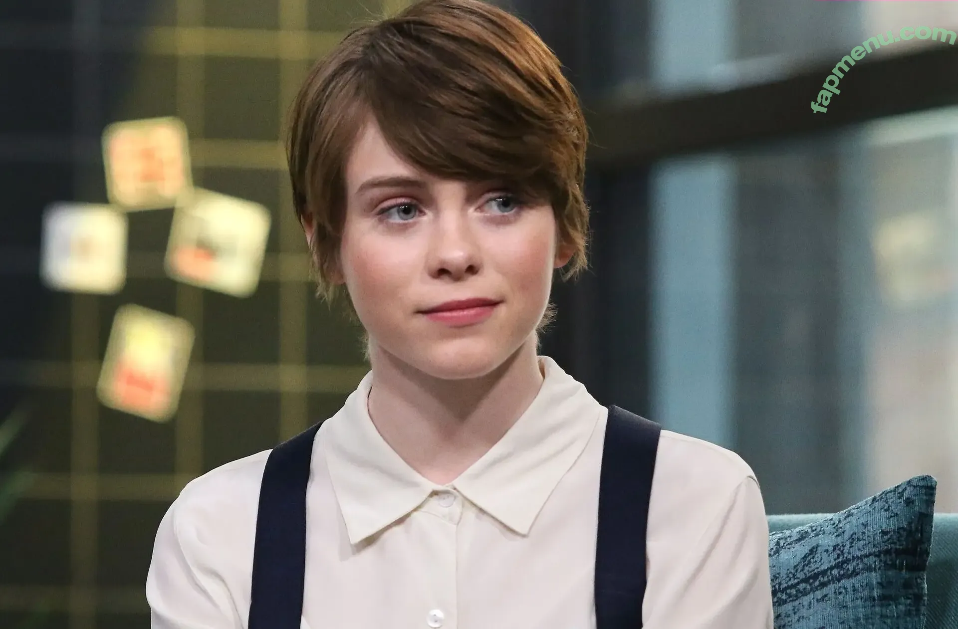 Sophia Lillis nude photo #0111 (sophialillis)