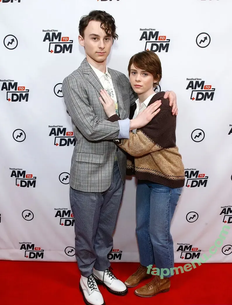 Sophia Lillis nude photo #0114 (sophialillis)