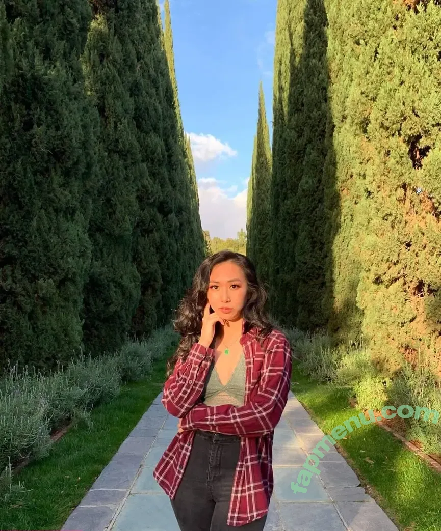Sophia Phan nude photo #0053 (EatMyPhannnie / Sophiaphannn / _sophiaphan)