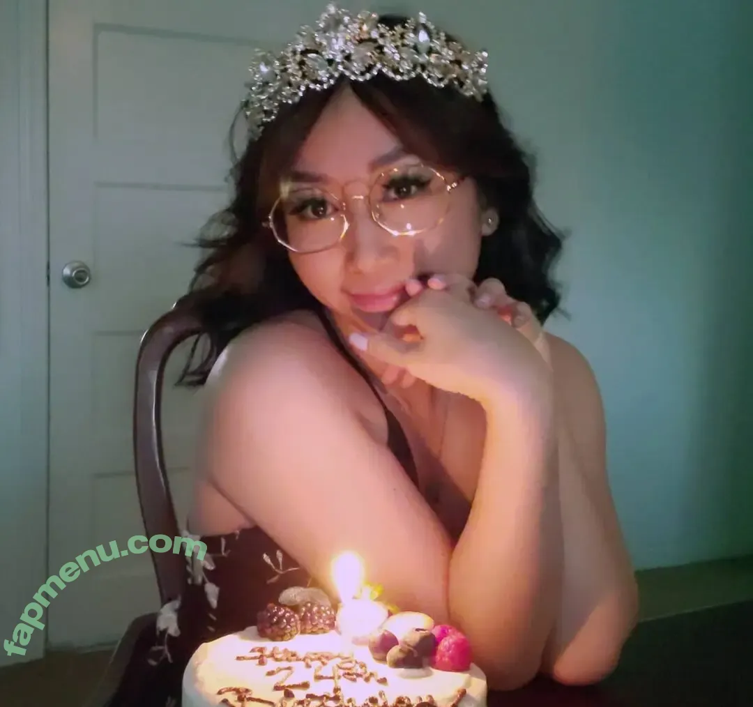 Sophia Phan nude photo #0124 (EatMyPhannnie / Sophiaphannn / _sophiaphan)
