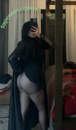  nude photo #0005