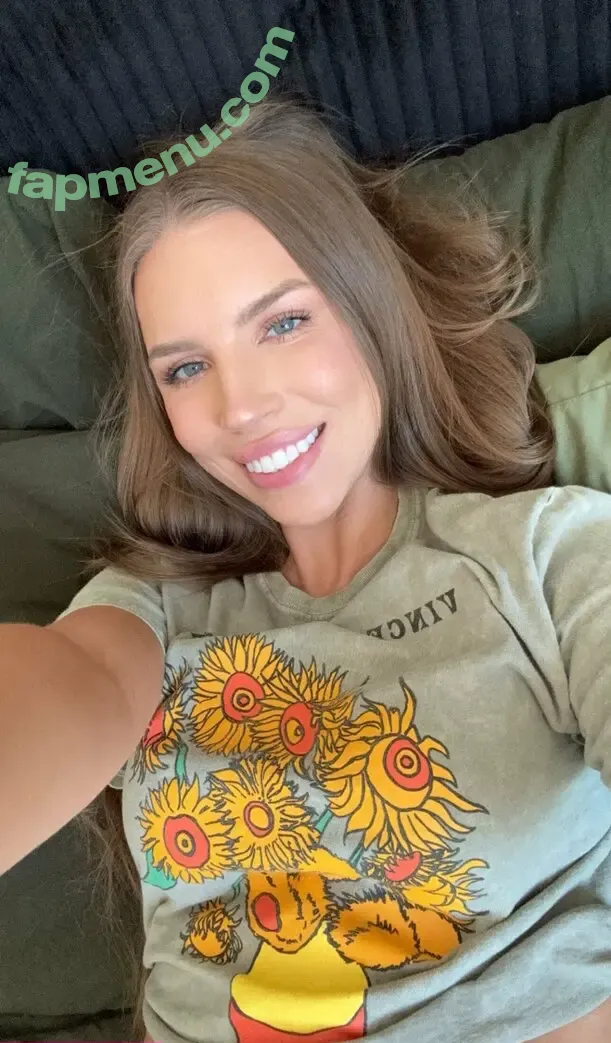 sophiakylefree nude photo #0004 (sophiakylieee)