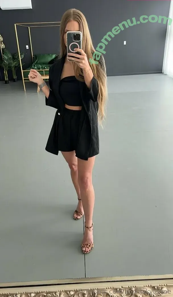 sophiakylefree nude photo #0008 (sophiakylieee)