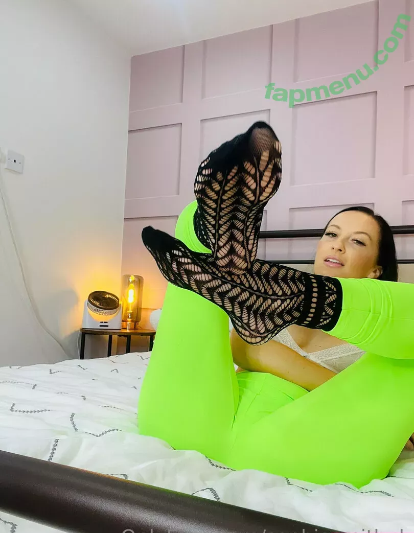 sophiasmithuk nude photo #2423 (sophiaxsmith)
