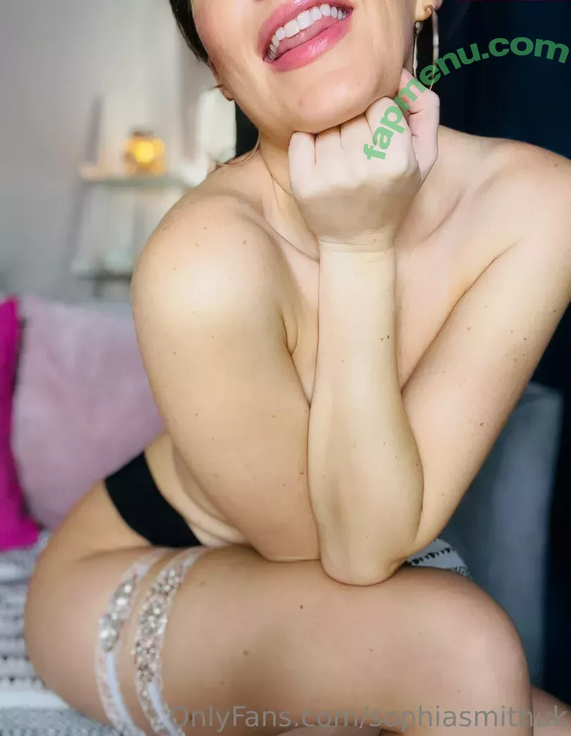 sophiasmithuk nude photo #2884 (sophiaxsmith)