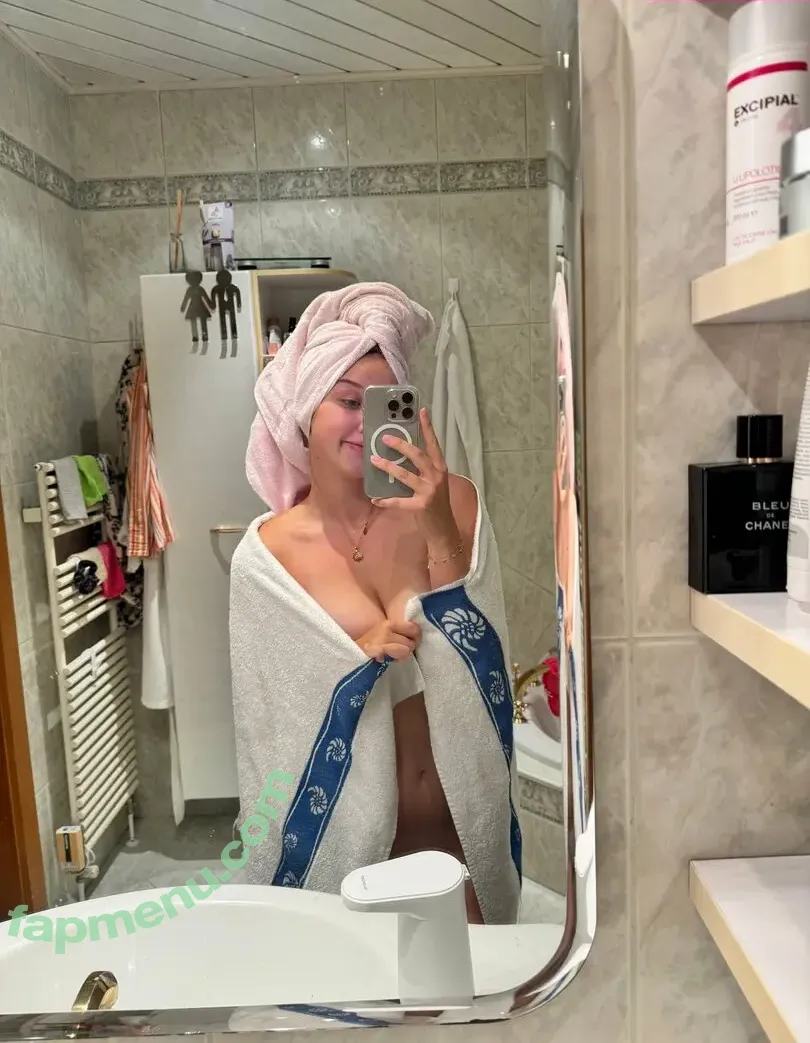 sophie.blondie nude photo #0017 (sophie.blondie)
