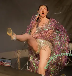 Sophie Ellis-Bextor / sophieellisbextor nude photo #0226