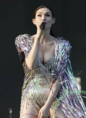 Sophie Ellis-Bextor / sophieellisbextor nude photo #0233
