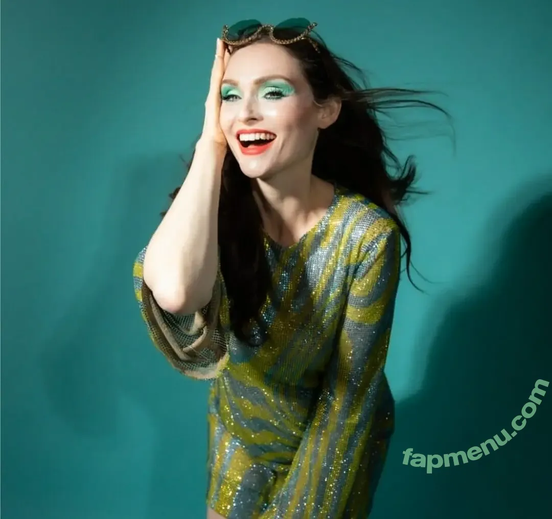 Sophie Ellis-Bextor nude photo #0195 (sophieellisbextor)