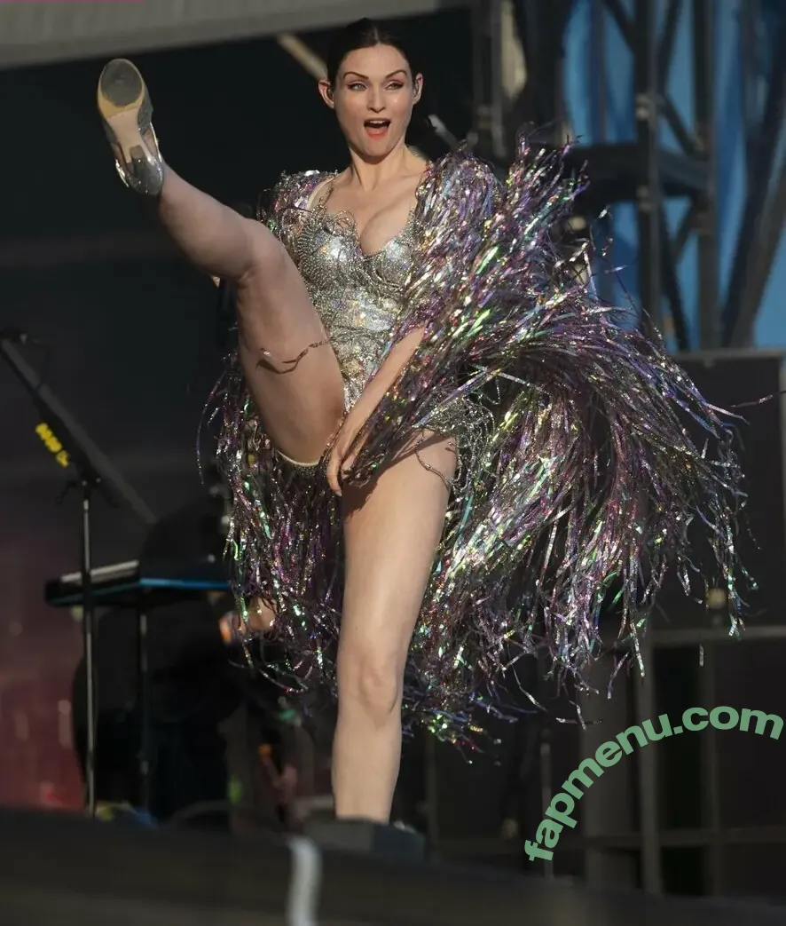 Sophie Ellis-Bextor nude photo #0228 (sophieellisbextor)