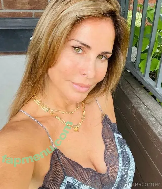 Sophie G nude photo #0008 (sophiegtv / sophiescorner)