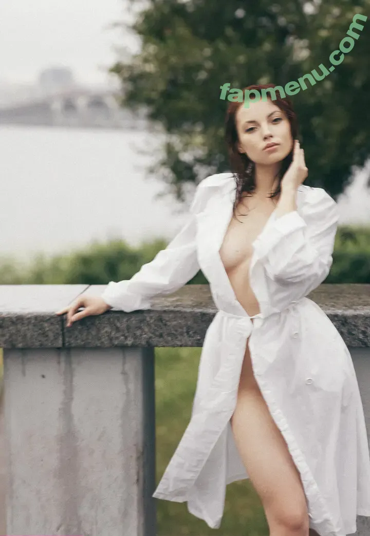 Sophie La Sage nude photo #0500 (sophie_la_sage / sophielasage_official)
