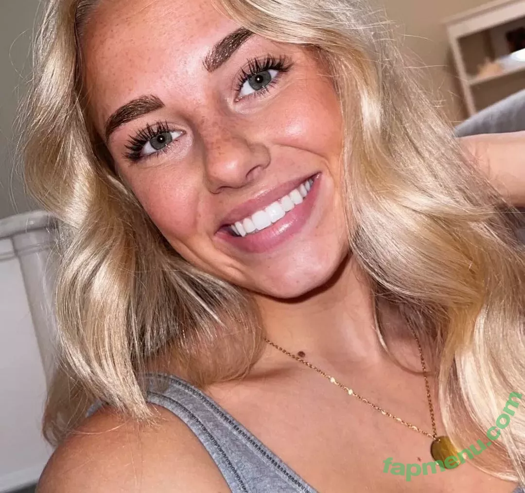 Sophie Riedemann nude photo #0118 (Sophuckingone / _sophieriedemann)