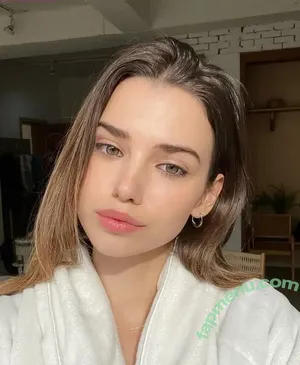  nude photo #0004