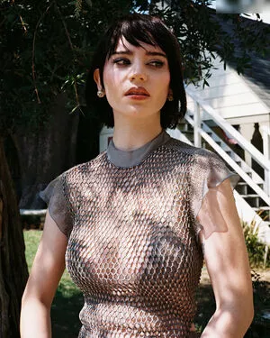Sophie Thatcher / soapy.t / sophie_thatcher nude photo #0129