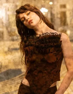 Sophie Thatcher / soapy.t / sophie_thatcher nude photo #0232