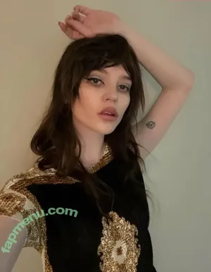 Sophie Thatcher / soapy.t / sophie_thatcher nude photo #0808