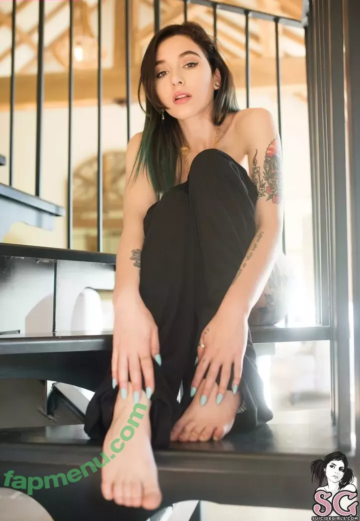 Sophoulla nude photo #0140 (patreon / sophoulla64)
