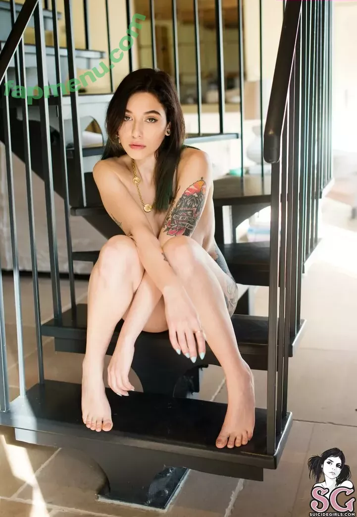 Sophoulla nude photo #0165 (patreon / sophoulla64)