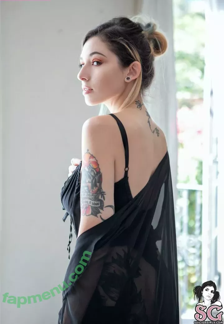 Sophoulla nude photo #0381 (patreon / sophoulla64)