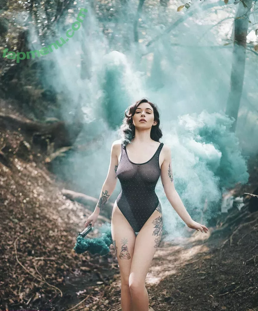 Sophoulla nude photo #0430 (patreon / sophoulla64)