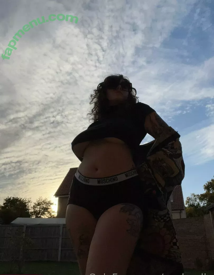 Sophoulla nude photo #0589 (patreon / sophoulla64)