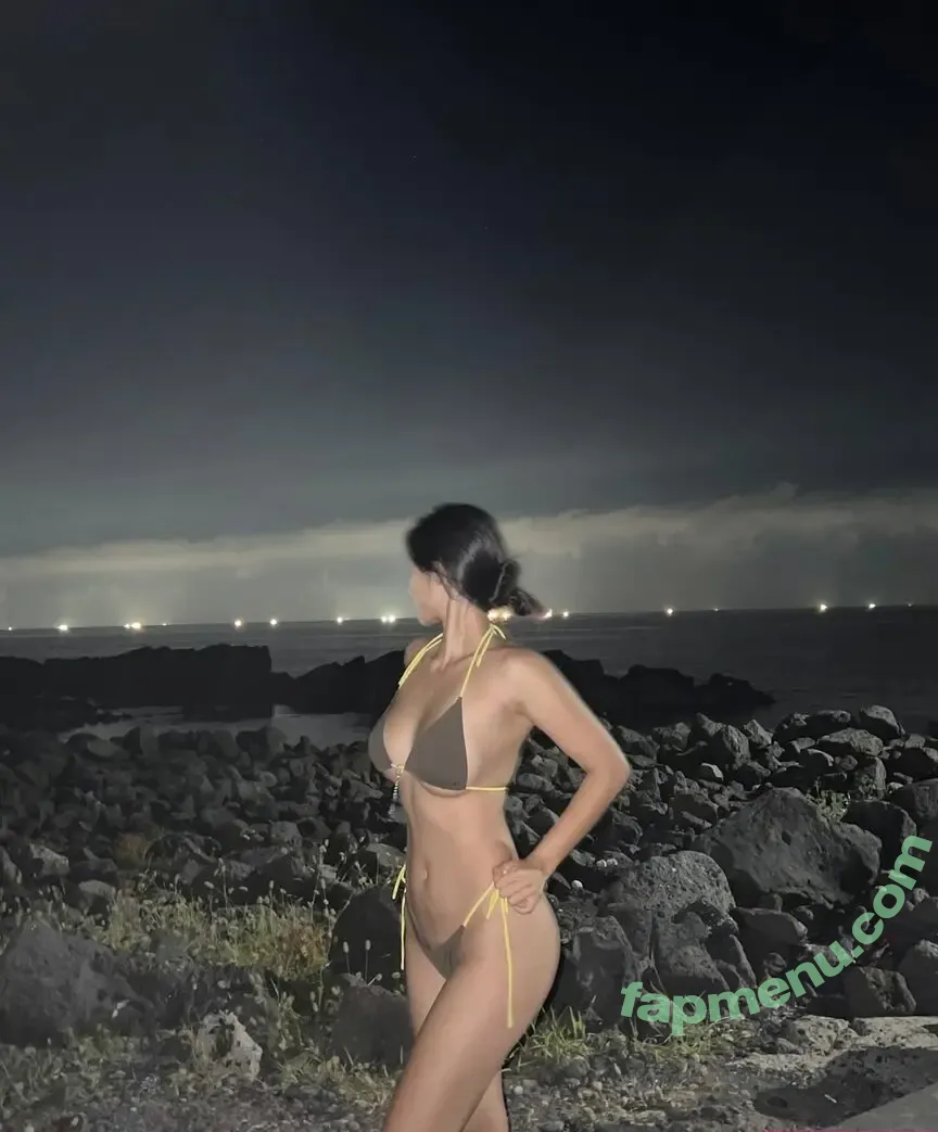 sosoxoeon nude photo #0049 (soorolon)