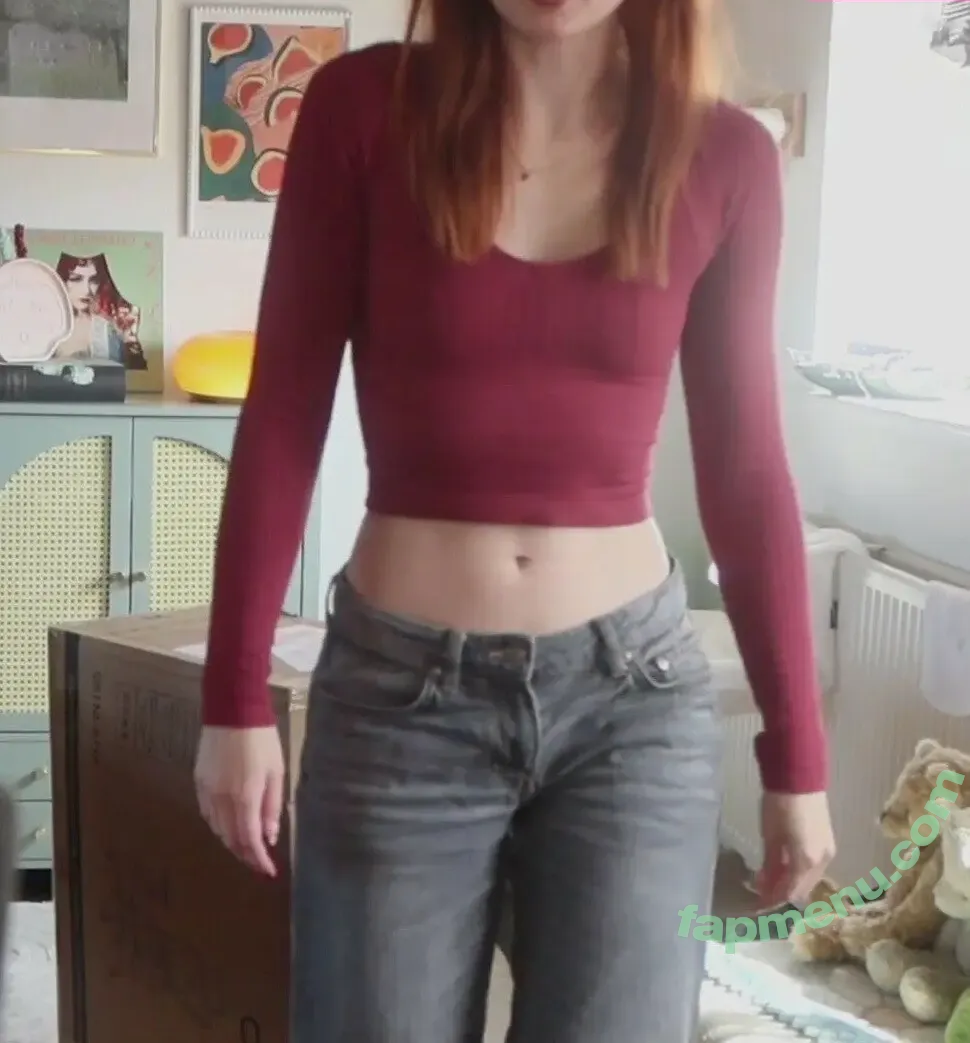 Soupforeloise nude photo #0075 (help)