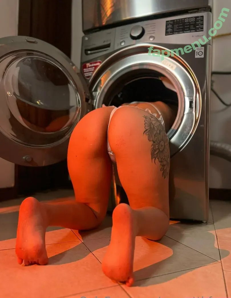 soycatth nude photo #0036 (soycatth)