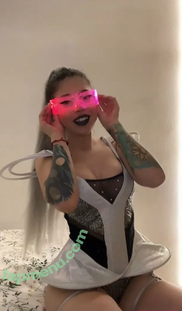 soyjalea nude photo #0012 (soyjalea_)