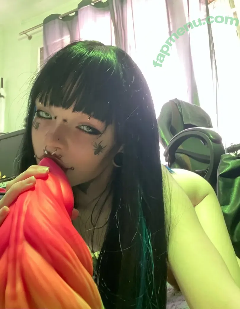 spicybbv nude photo #0025 (spicybbyv / vapidvirgo)