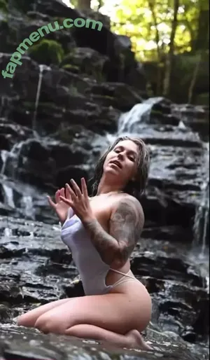  nude photo #0005