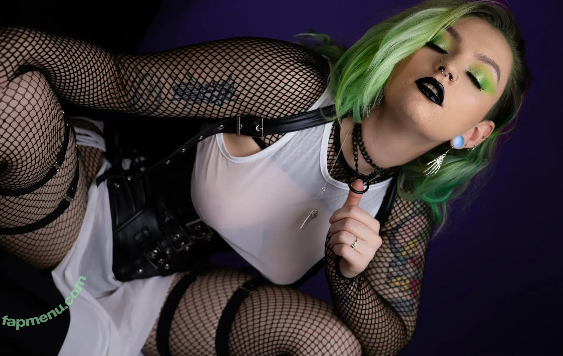 spicyfxxx nude photo #0078 (spicyfxartist)