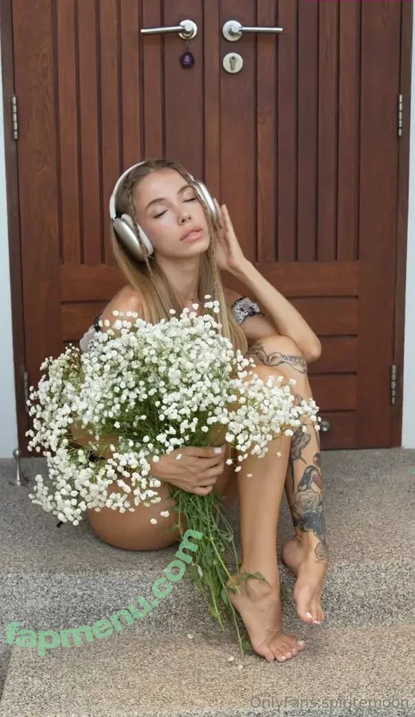 spiritemoon nude photo #0176 (spirite_moon)