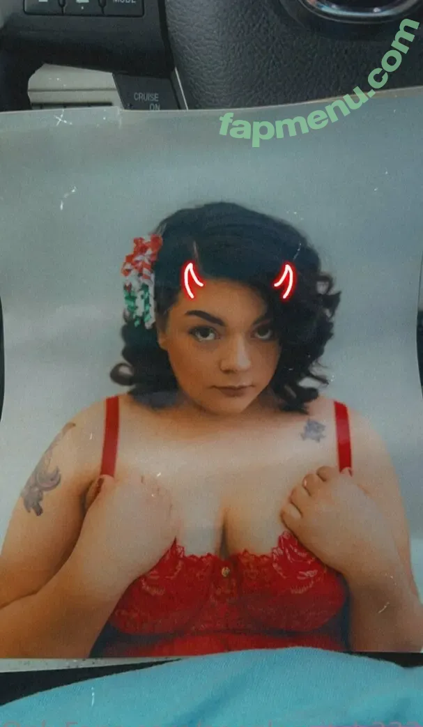 spookywitch333 nude photo #0038 (spookywitch333)