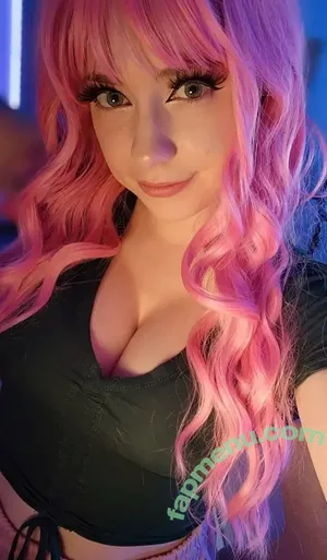SquishShe / squishsheofficial / squishwhore nude photo #0166