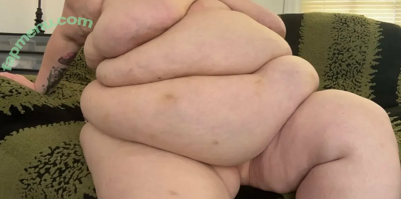 squishy-brat nude photo #0056 (squishylilbrat)