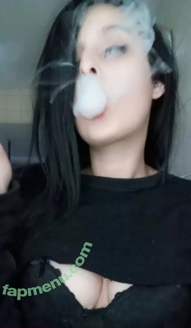 sra_kalista nude photo #0001 (saraa.kalista)