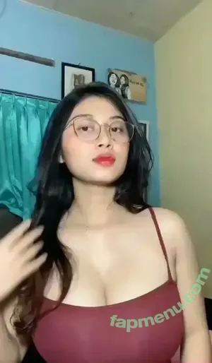 Sri Ayu Tarisa / sriayutariss nude photo #0014