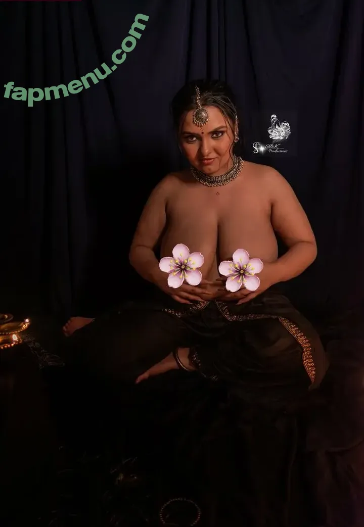 Srishti Banerjee nude photo #0025 (Srishti Banerjee)
