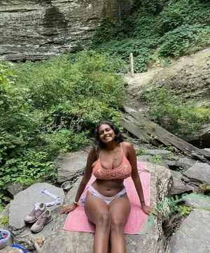 Sriya / shreya_nayik / shriya_saran1109 nude photo #0042