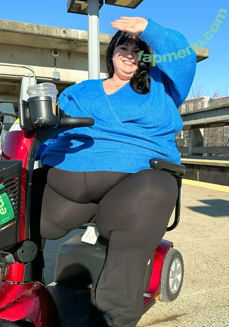 ssbbwladyjiggles nude photo #0467 (ssbbwladyjiggles)
