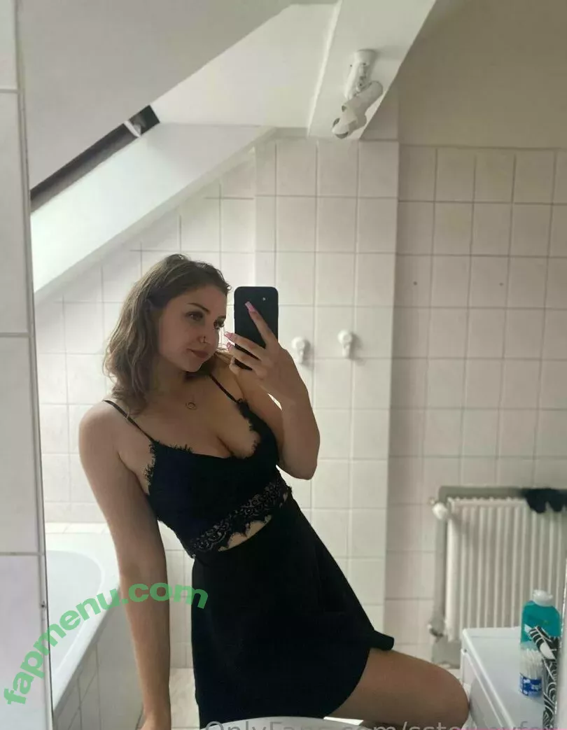 sstormyfox nude photo #0128 (st0rmfox)
