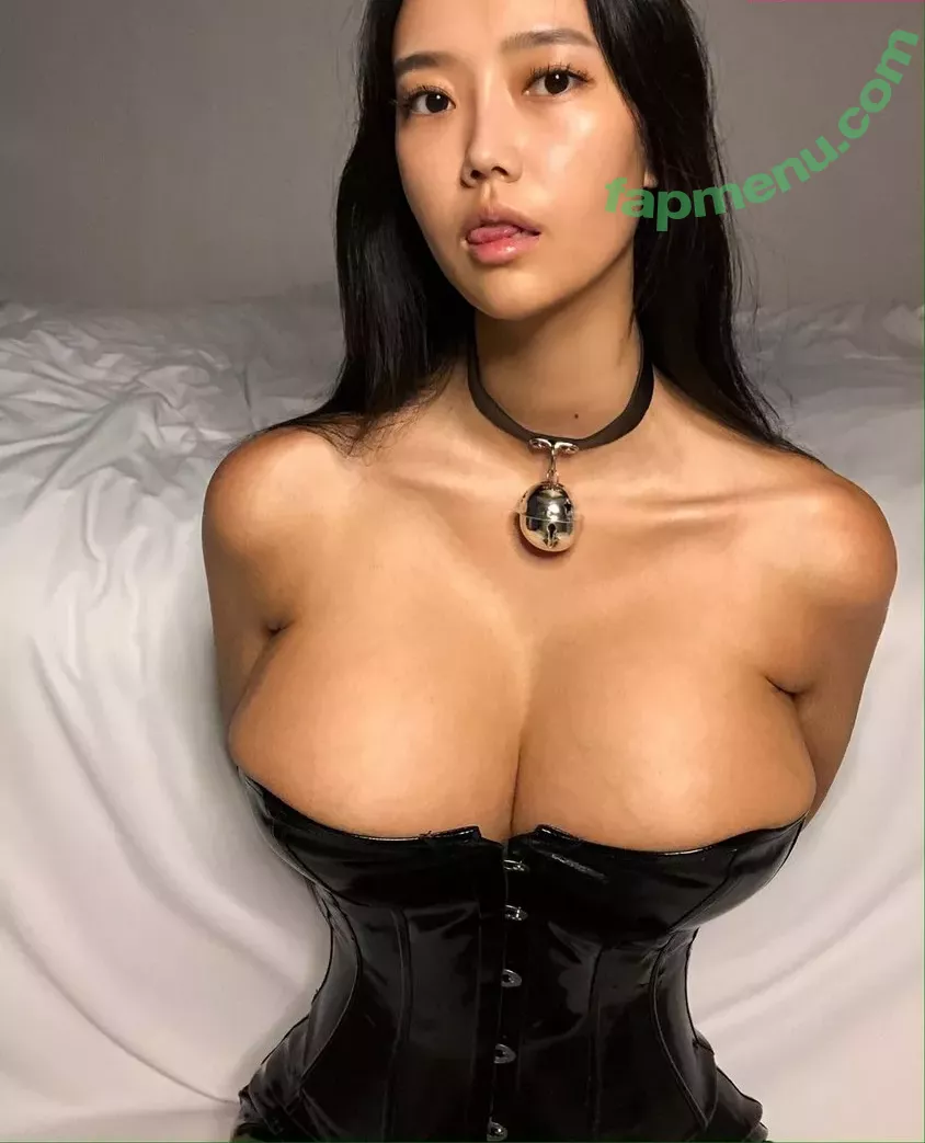 Ssunbiki nude photo #0022 (Ssunbiki)